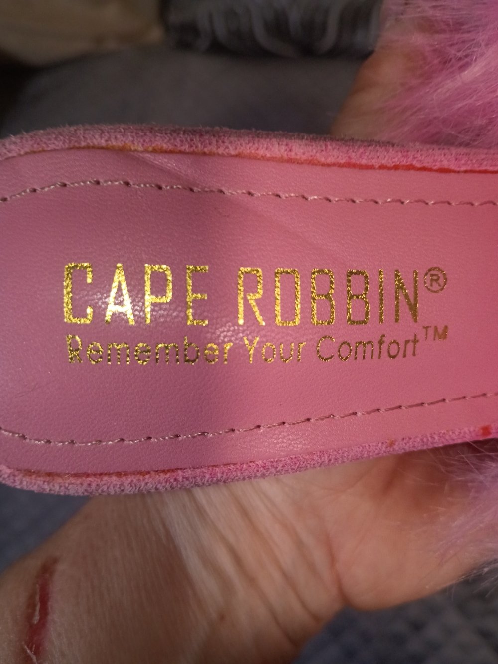 Cape Robbin Pink Faux Fur High Heel Slides - Picture 7 of 7